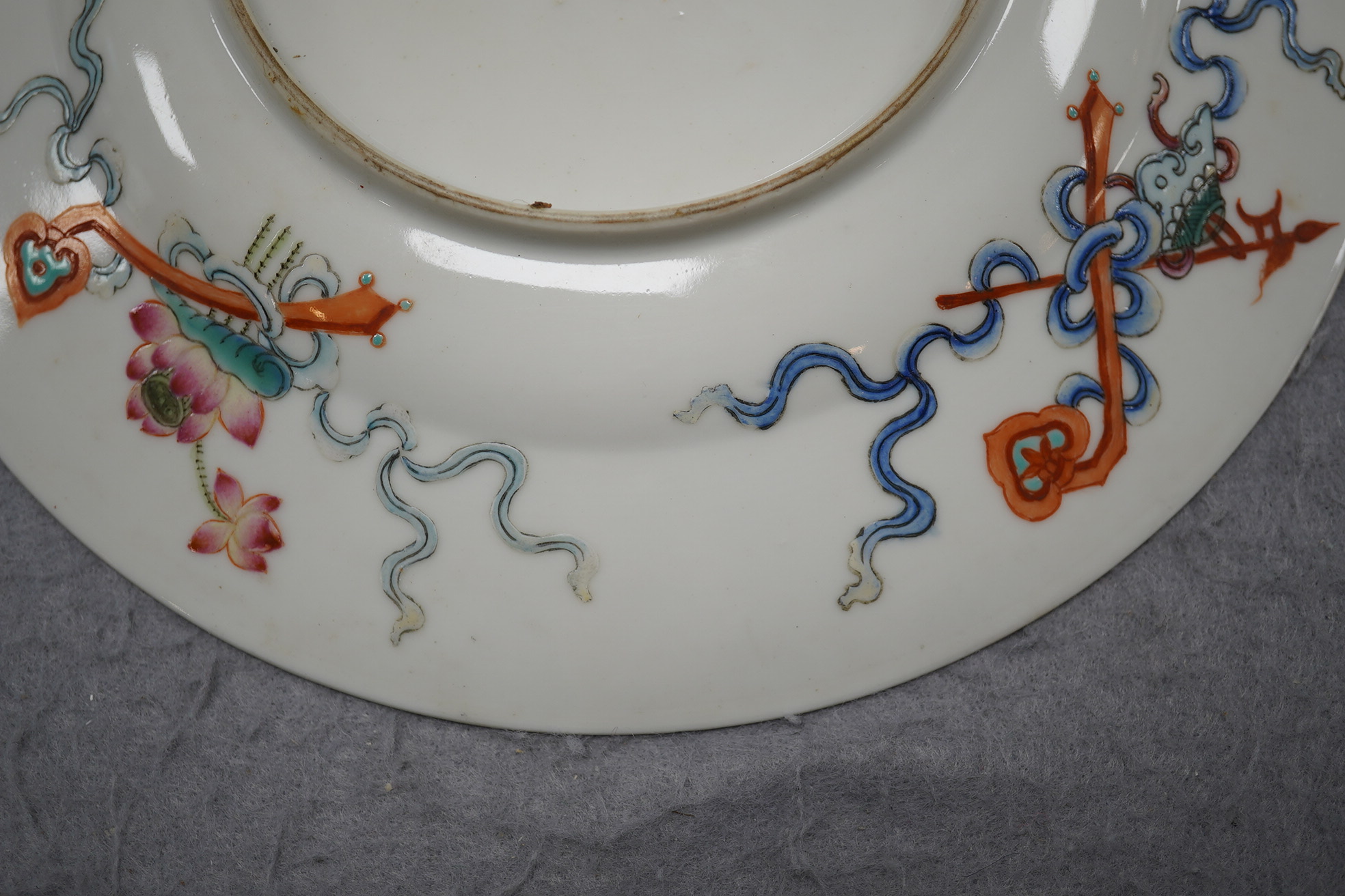 Two fine Chinese famille rose plates, Republic period